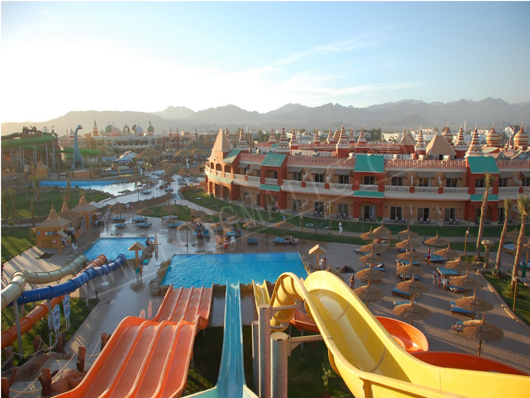 Kamakaze Slide - poolandspa.ph