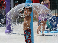 Load image into Gallery viewer, Water Play Column Spray - poolandspa.ph