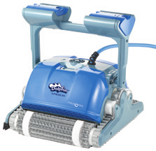 Dolphin M400 - poolandspa.ph