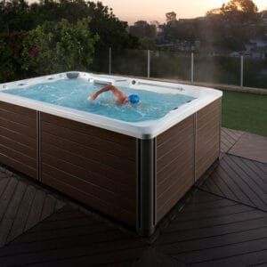 Endless Pools X500 Swim Spa - Image 4